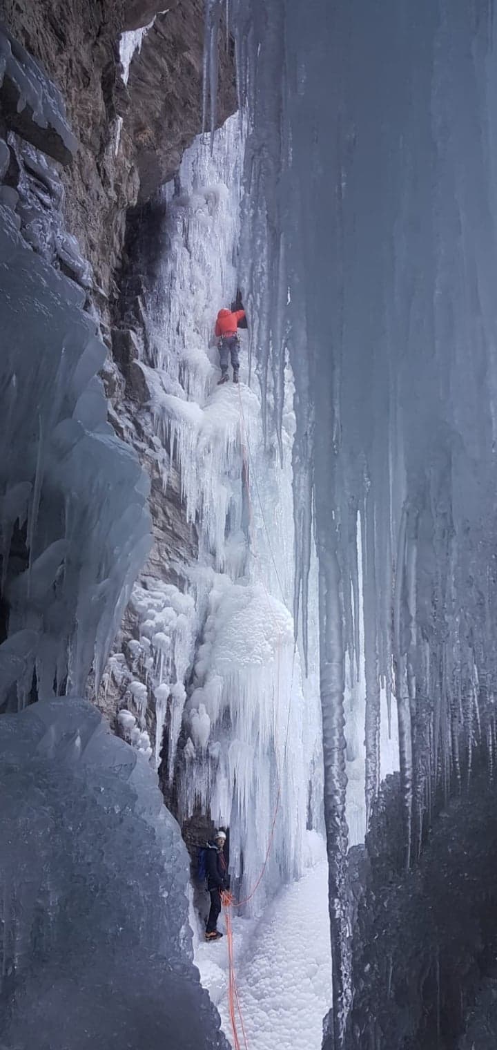 Cascade-glace-risoul