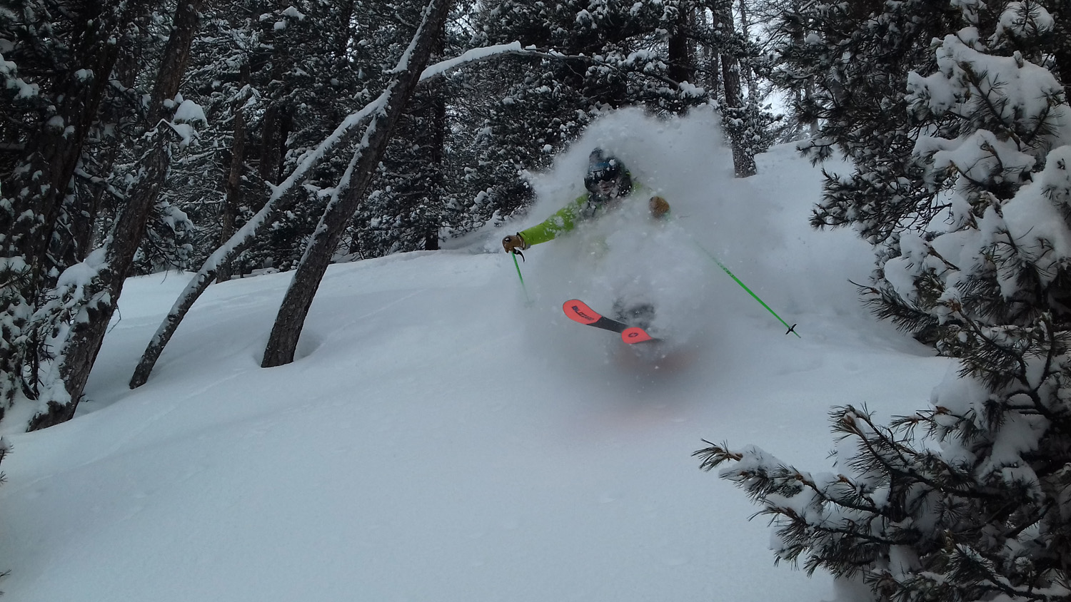 ski-poudreuse-hautes-alpes