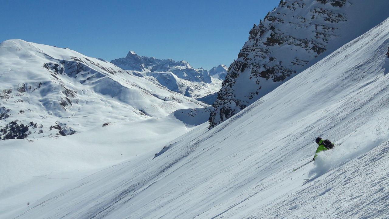 Week-end ski freeride et freerando à Vars Risoul domaine la Forêt Blanche