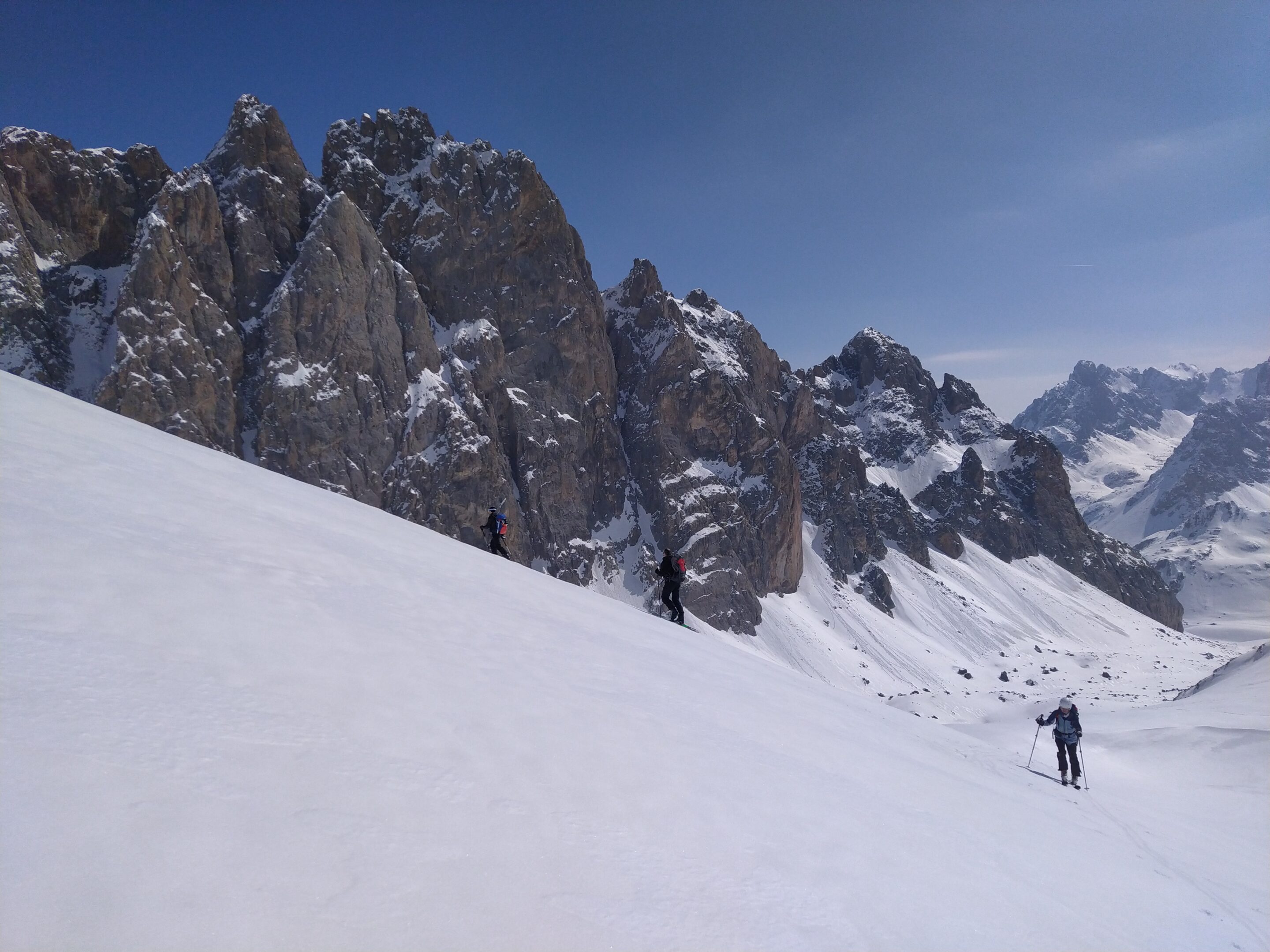 séjour découverte raid a ski massif des cerces